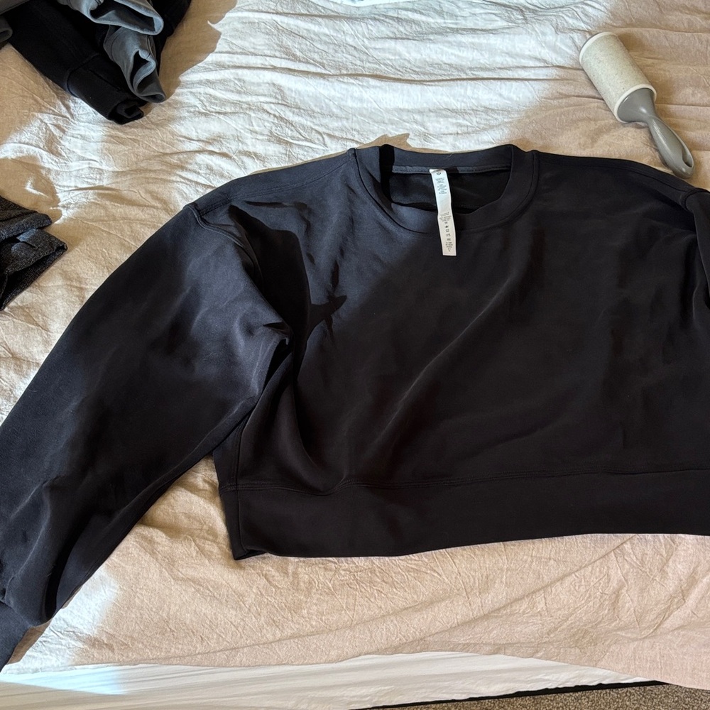 Lululemon softstreme black Cropped Sweatshirt